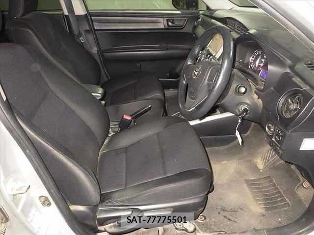 Toyota COROLLA FIELDER 2018 8953063-9
