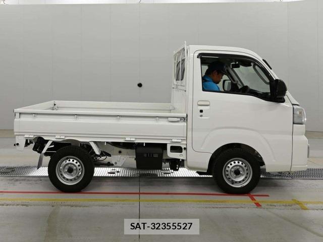 Daihatsu HIJET TRUCK 2025 8689111-3