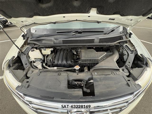 Nissan SERENA 2015 8748045-10