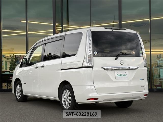 Nissan SERENA 2015 8748045-15
