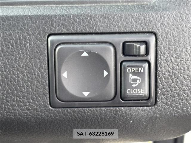 Nissan SERENA 2015 8748045-7