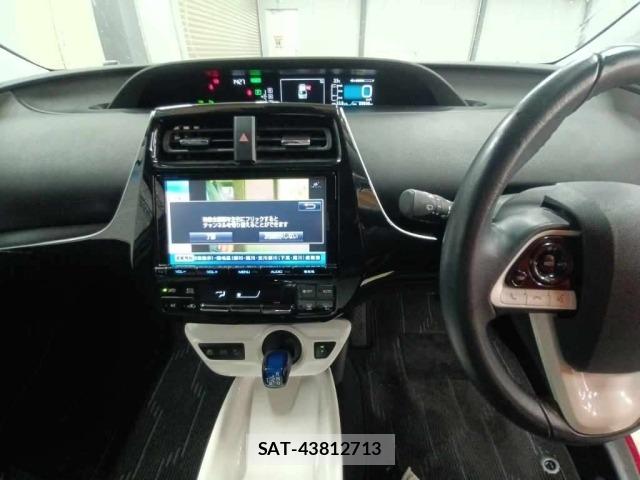 Toyota PRIUS 2016 8911244-11