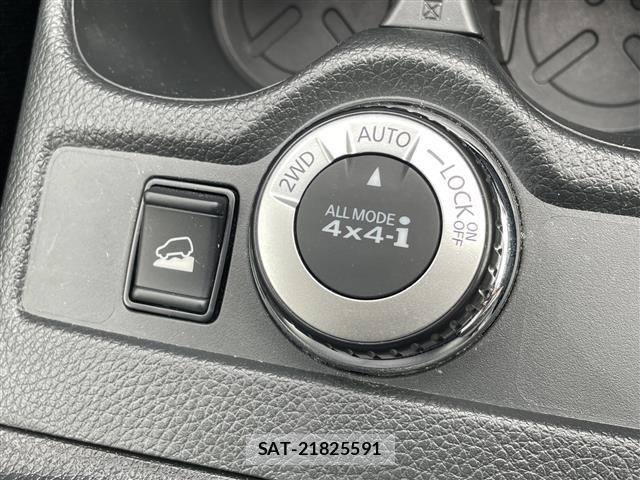 Nissan X-TRAIL 2017 8762831-2