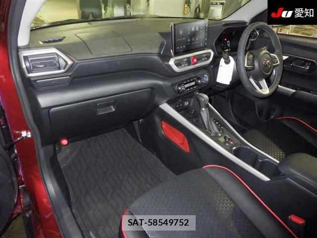 Toyota RAIZE 2026 8862407-3