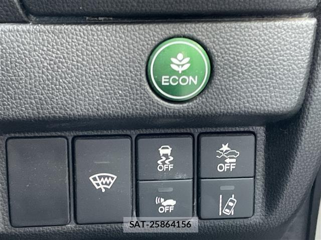 Honda FIT 2018 8722637-11