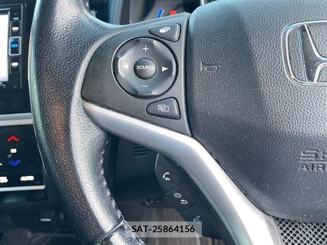 Honda FIT 2018 8722637-22