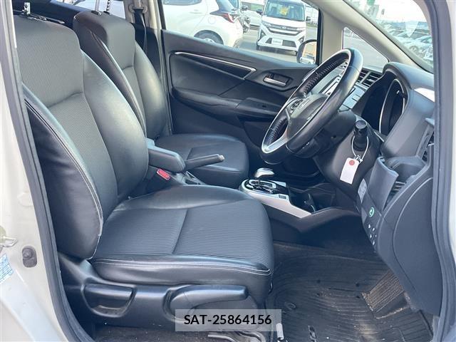 Honda FIT 2018 8722637-6