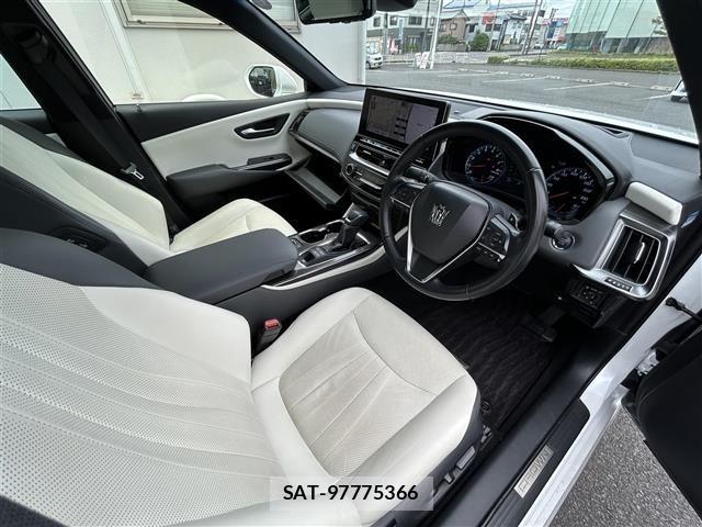 Toyota CROWN 2021 8734511-5