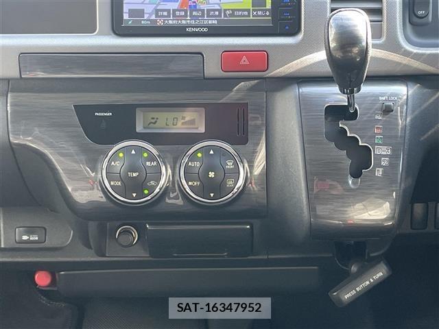 Toyota HIACE WAGON 2011 8722544-8