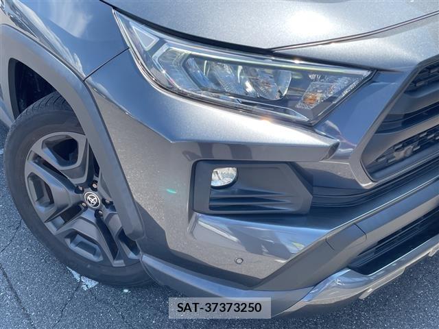Toyota RAV4 2022 8737624-10