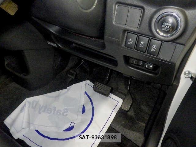 Daihatsu CAST 2017 8862760-6