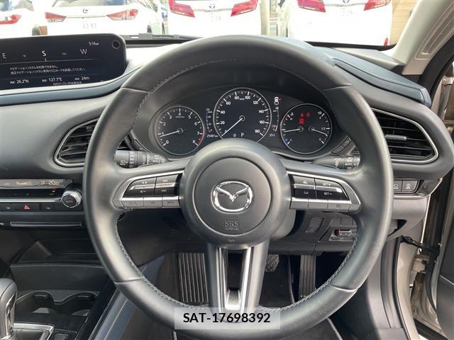 Mazda CX-30 2023 8748265-3