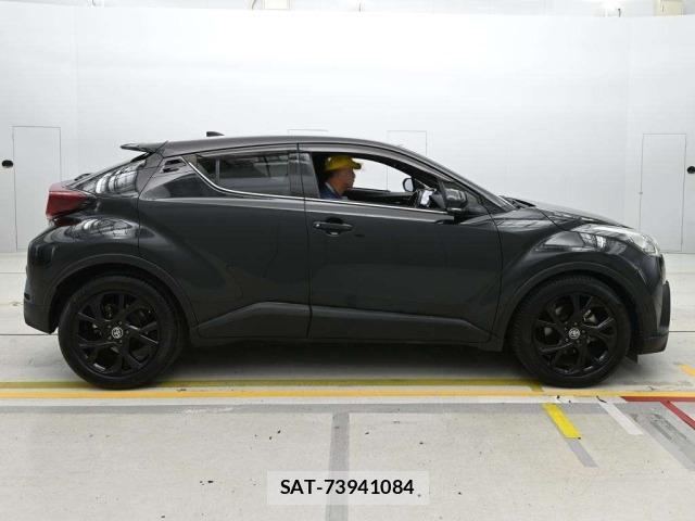 Toyota C-HR 2019 8862815-3