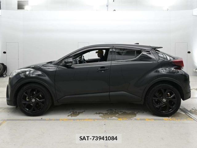 Toyota C-HR 2019 8862815-4