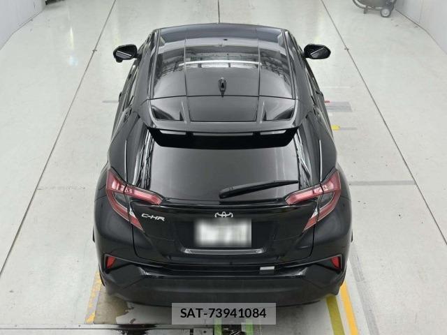 Toyota C-HR 2019 8862815-8