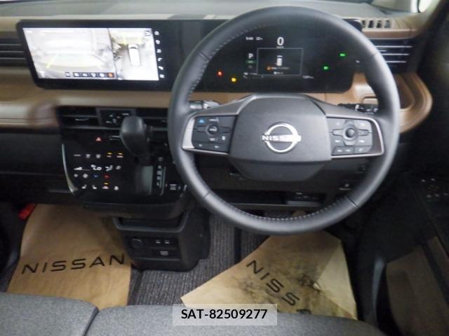 Nissan ROOX 2025 8823458-5