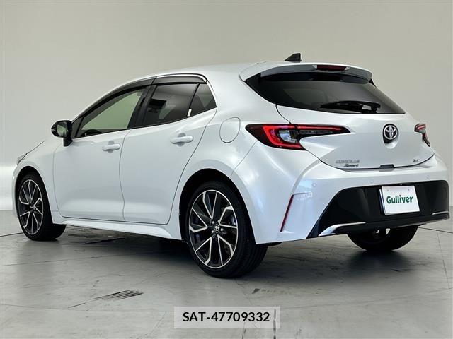 Toyota COROLLA SPORT 2026 8728148-13