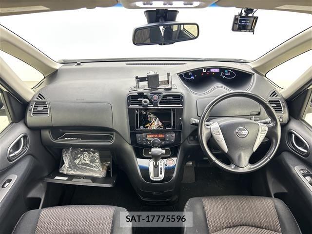 Nissan SERENA 2015 8748047-14