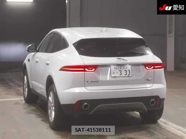 Jaguar E-PACE 2018 8862094-1