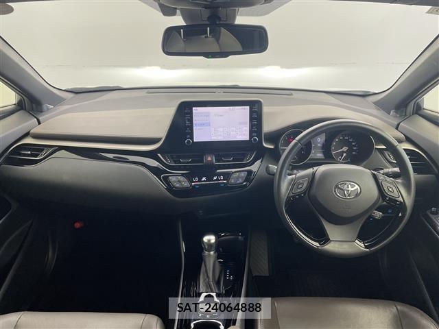 Toyota C-HR 2020 8724260-15