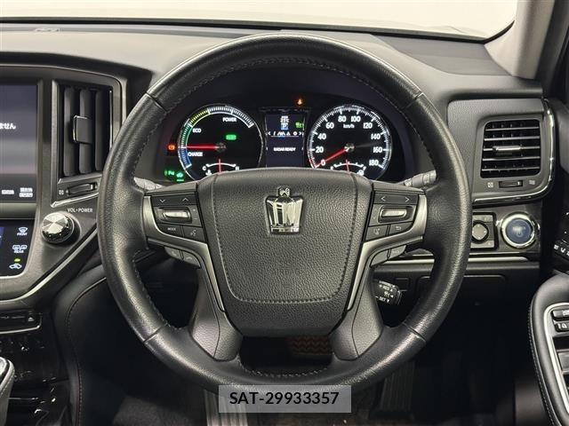 Toyota CROWN 2015 8734512-15