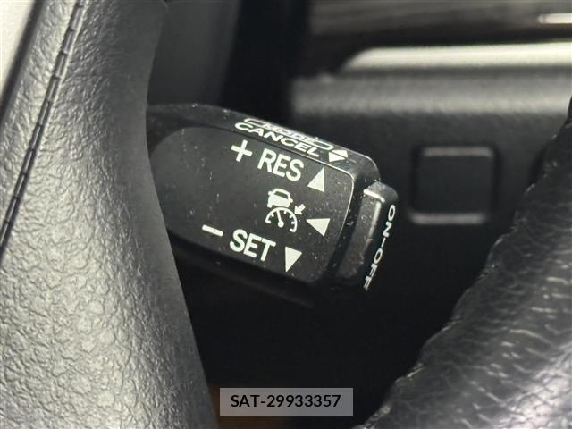 Toyota CROWN 2015 8734512-19