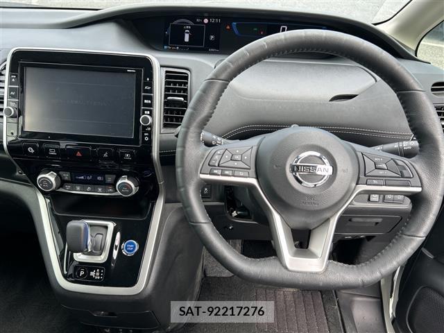 Nissan SERENA 2018 8748048-10