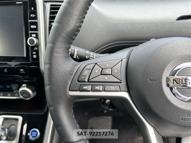 Nissan SERENA 2018 8748048-11
