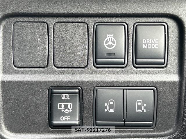 Nissan SERENA 2018 8748048-18