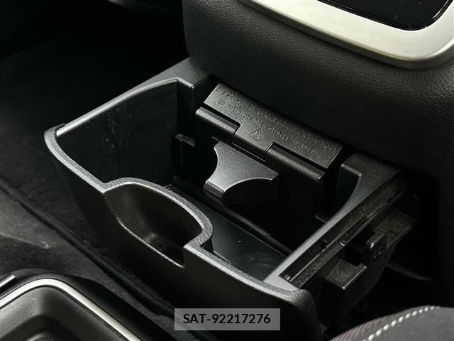Nissan SERENA 2018 8748048-5