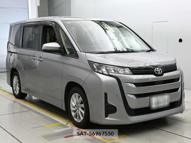 Toyota NOAH 2022 8870252-5