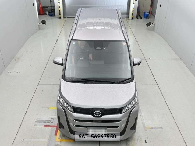 Toyota NOAH 2022 8870252-7