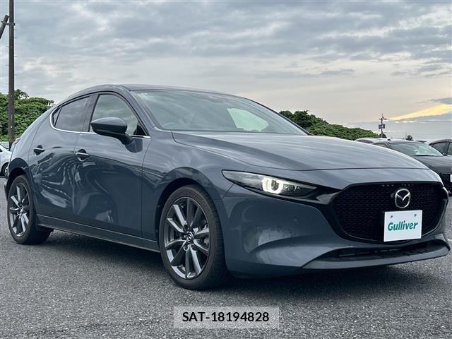 Mazda MAZDA3 2023 8732879-0