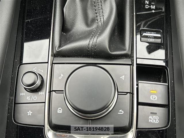 Mazda MAZDA3 2023 8732879-3