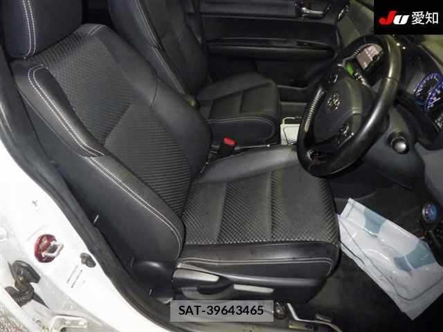 Toyota COROLLA FIELDER 2016 8893047-6