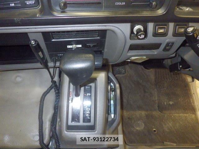 Toyota COASTER 2011 8819903-6