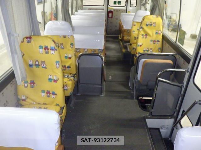 Toyota COASTER 2011 8819903-7