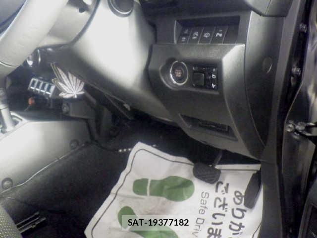Suzuki JIMNY SIERRA 2025 8699859-6