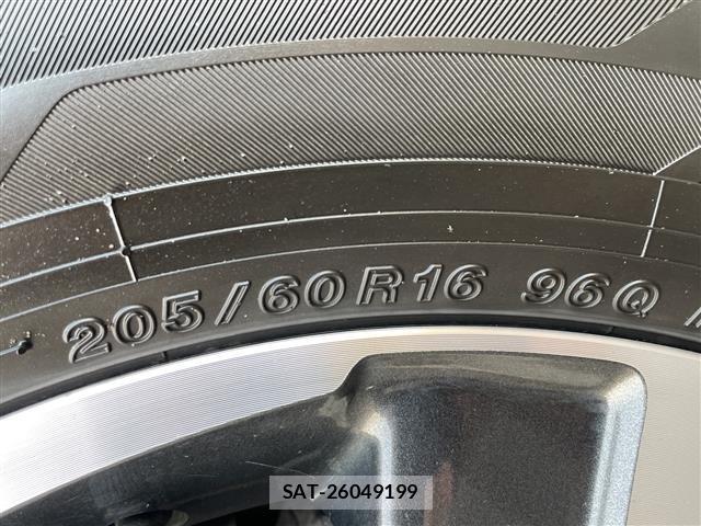 Toyota NOAH 2021 8722671-13