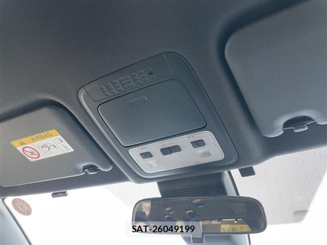 Toyota NOAH 2021 8722671-3