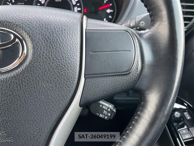 Toyota NOAH 2021 8722671-8