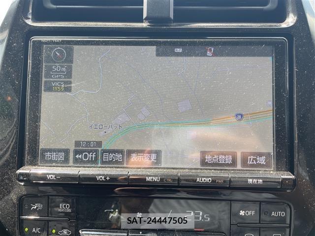 Toyota PRIUS PHV 2018 8954765-17