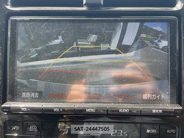 Toyota PRIUS PHV 2018 8954765-18