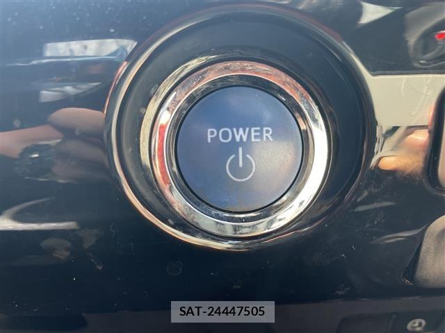 Toyota PRIUS PHV 2018 8954765-19