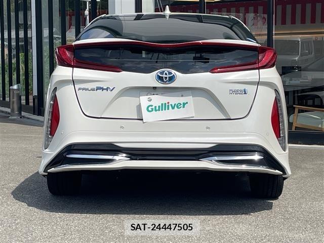 Toyota PRIUS PHV 2018 8954765-2