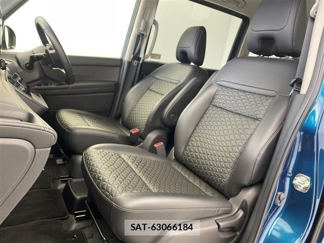 Nissan SERENA 2023 8748055-7