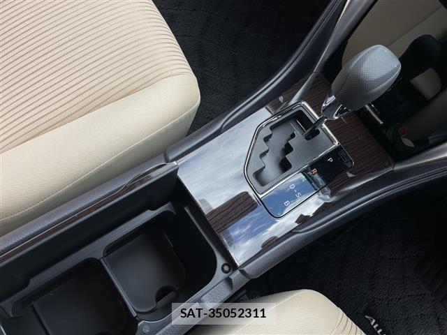 Toyota ALLION 2018 8955000-5