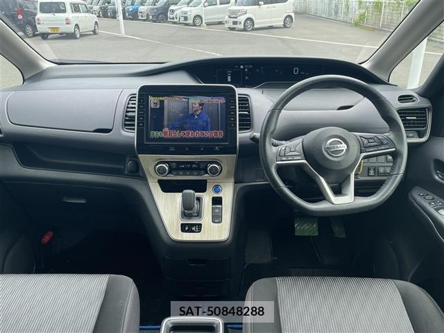 Nissan SERENA 2021 8748056-14