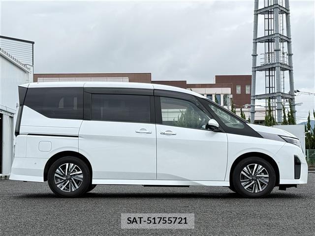 Nissan SERENA 2024 8748063-22