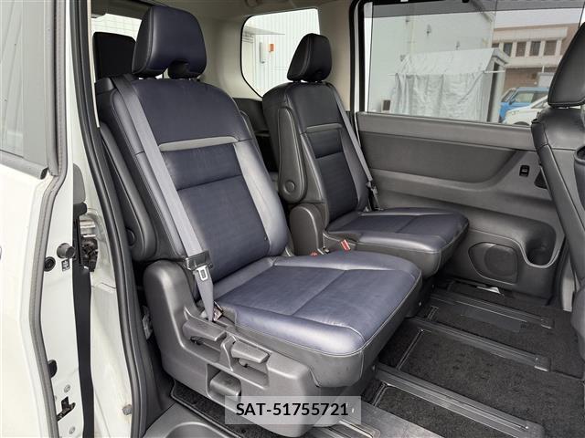 Nissan SERENA 2024 8748063-8